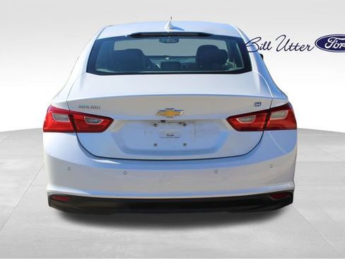 Used 2016 Chevrolet Malibu Hybrid w/ Leather Package image 6
