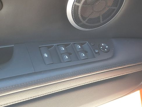 Used 2013 BMW M3 Convertible w/ Premium Pkg image 14