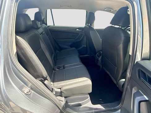 Used 2019 Volkswagen Tiguan SE AWD/4WD image 30