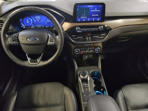 Used 2020 Ford Escape Titanium AWD/4WD image 22