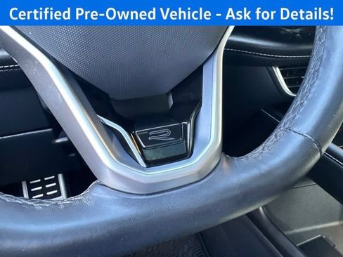 Certified 2024 Volkswagen Atlas Cross Sport SEL R-Line AWD/4WD image 22