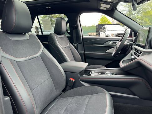 New 2026 Ford Explorer ST AWD/4WD image 28