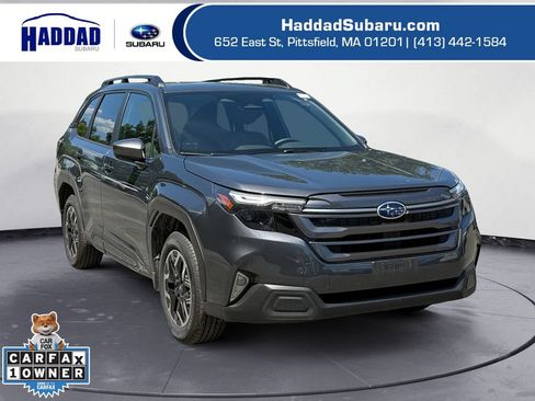 Certified 2025 Subaru Forester Premium AWD/4WD image 8