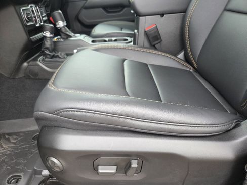 New 2026 Jeep Wrangler Sahara image 15