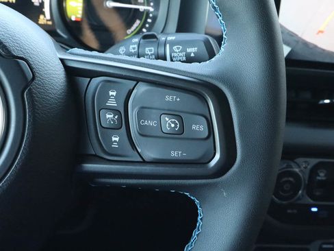 Used 2025 Jeep Wrangler Unlimited Rubicon 4xe w/ Safety Group image 34