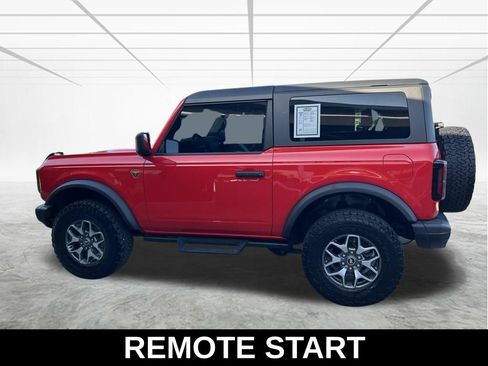 Used 2023 Ford Bronco Badlands AWD/4WD image 8