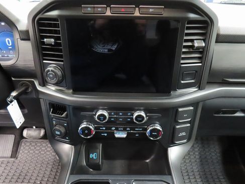 Used 2024 Ford F150 XLT w/ XLT Black Appearance Package image 13