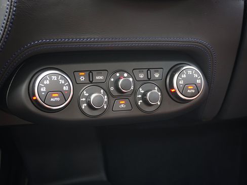 Used 2013 Ferrari 458 Italia Coupe RWD image 29