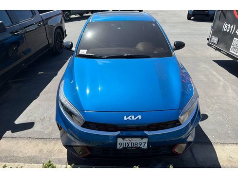 Used 2023 Kia Forte GT-Line w/ GT-Line Premium Package FWD image 3