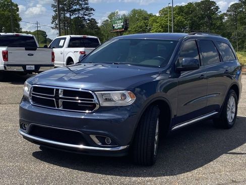 Used 2020 Dodge Durango SXT RWD image 3