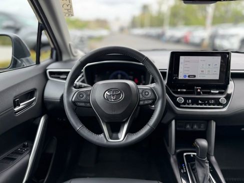 Certified 2023 Toyota Corolla Cross XLE w/ Convenience Package AWD/4WD image 23