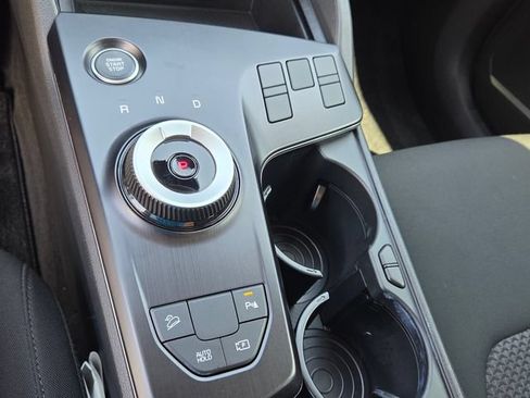 Used 2026 Kia Sportage LX FWD image 23