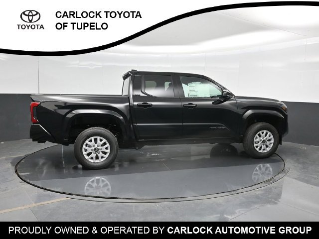 Used 2026 Toyota Tacoma SR5 AWD/4WD image 4