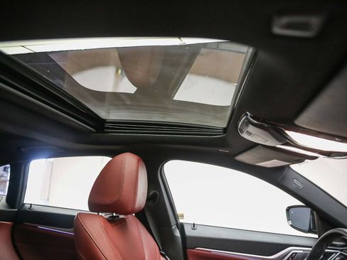 Used 2024 BMW i4 M50 AWD/4WD image 18