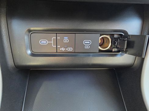 New 2026 Hyundai Tucson Limited image 17