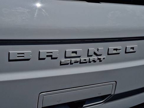 Used 2023 Ford Bronco Sport Outer Banks w/ Tech Package AWD/4WD image 30
