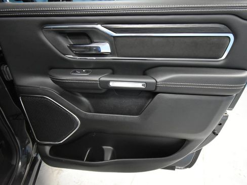 Used 2024 RAM 1500 Laramie AWD/4WD image 26