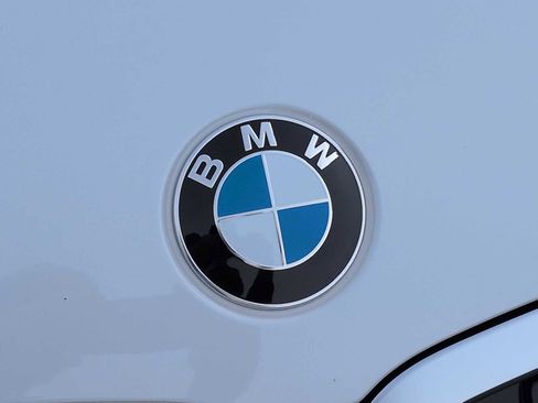 Used 2025 BMW 330i xDrive Sedan w/ Convenience Package image 12