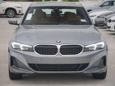 Used 2026 BMW 330i xDrive Sedan w/ Convenience Package AWD/4WD image 2
