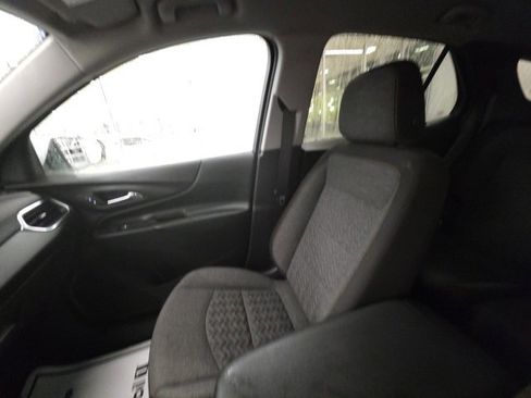 Used 2023 Chevrolet Equinox LT image 23
