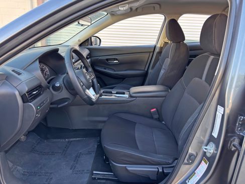 Used 2022 Nissan Sentra SV w/ All-Weather Package FWD image 15