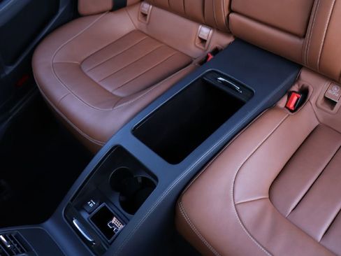 Used 2018 Mercedes-Benz CLS 550 w/ Premium 2 Package image 65