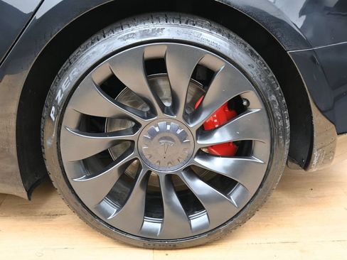 Used 2023 Tesla Model 3 Performance AWD/4WD image 12