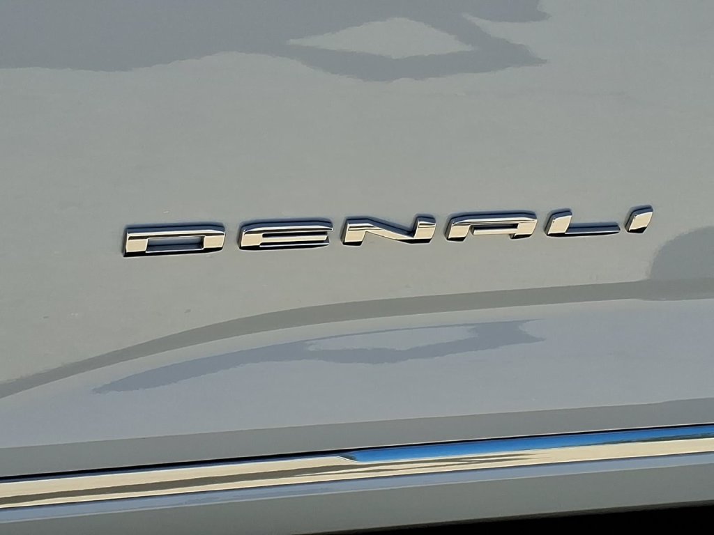 New 2027 GMC Terrain Denali AWD/4WD image 10