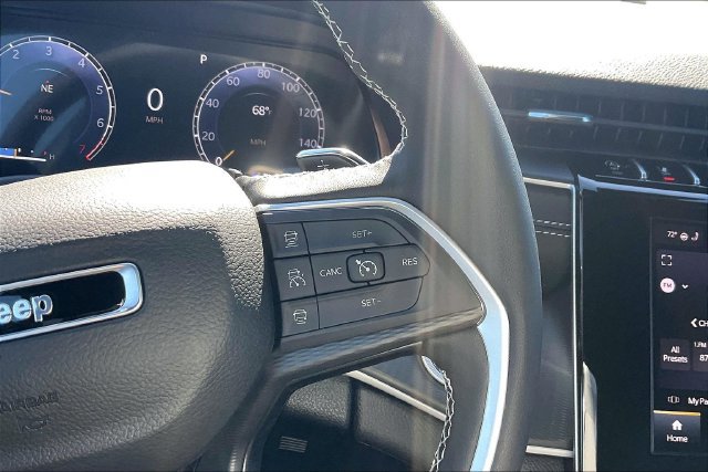 New 2026 Jeep Grand Cherokee 4WD image 19