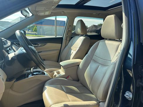 Used 2016 Nissan Rogue SL w/ SL Premium Package AWD/4WD image 6