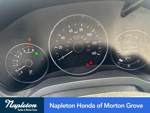 Used 2021 Honda HR-V Sport image 1