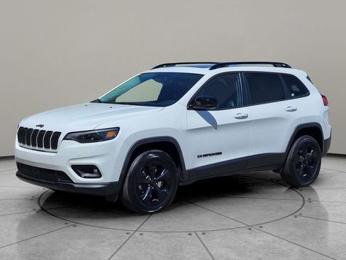 Certified 2023 Jeep Cherokee Altitude Lux w/ Lux Elite Package AWD/4WD image 3