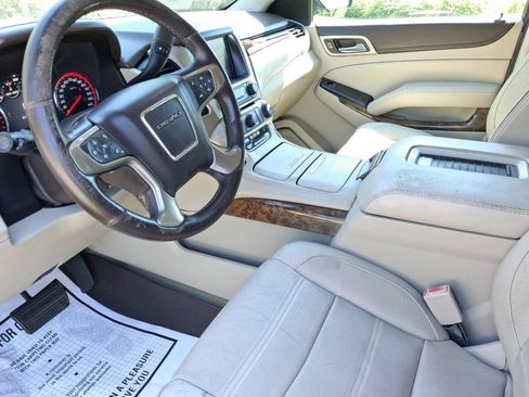 Used 2016 GMC Yukon XL Denali RWD image 24