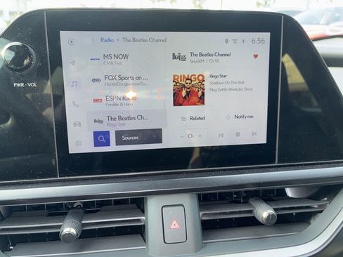 Used 2025 Lexus UX 300h FWD image 20