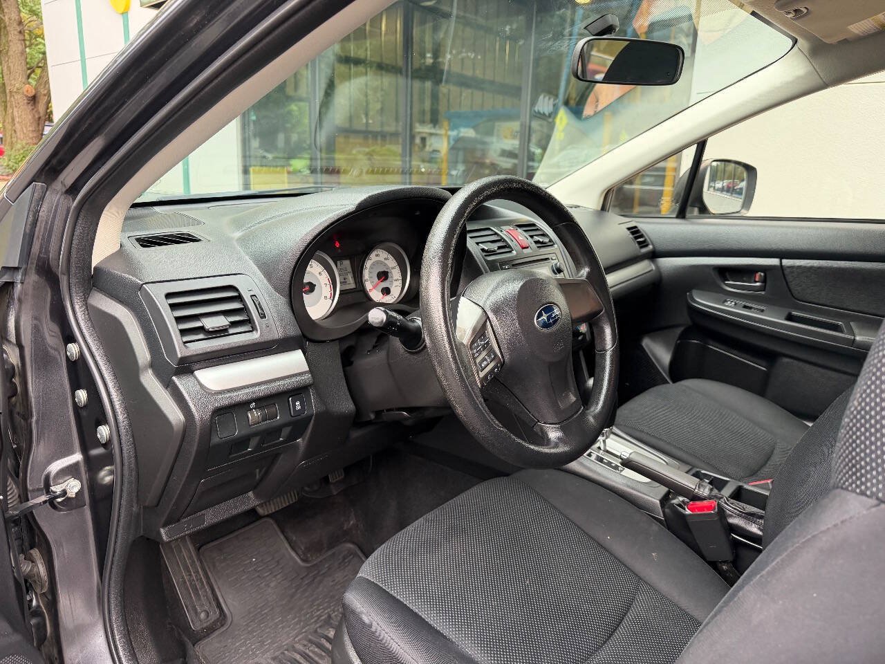 Used 2014 Subaru Impreza 2.0i AWD/4WD image 9