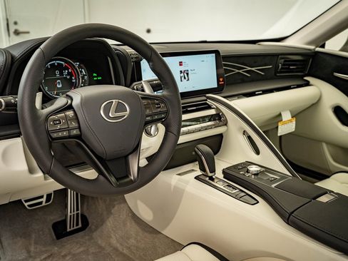 New 2026 Lexus LC 500 500 image 4