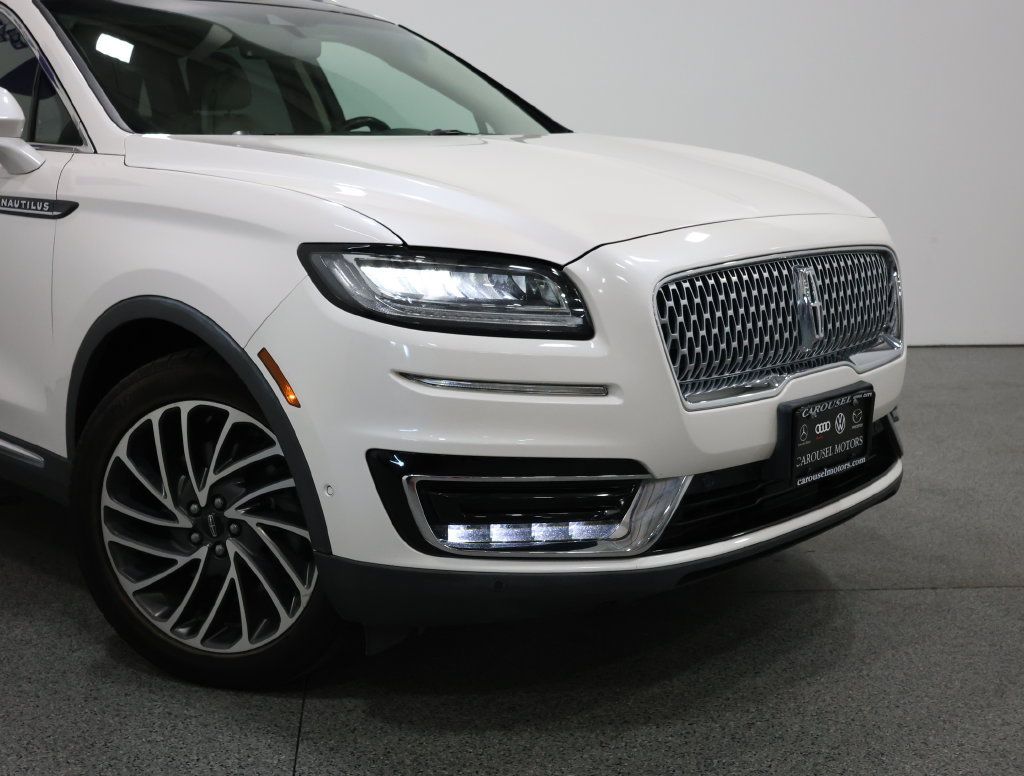Used 2019 Lincoln Nautilus Reserve AWD/4WD image 3