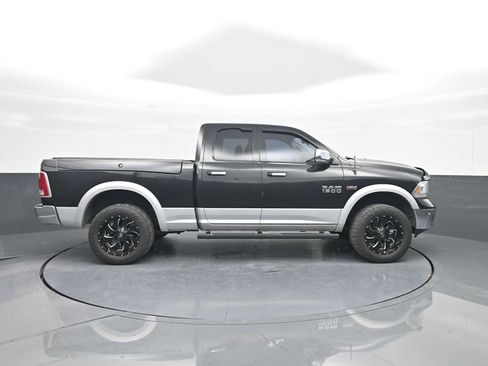 Used 2017 RAM 1500 Laramie w/ Convenience Group AWD/4WD image 9