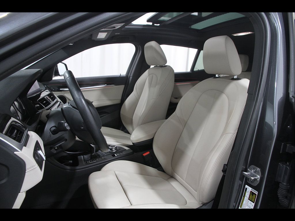 Used 2020 BMW X2 xDrive28i w/ Convenience Package AWD/4WD image 5