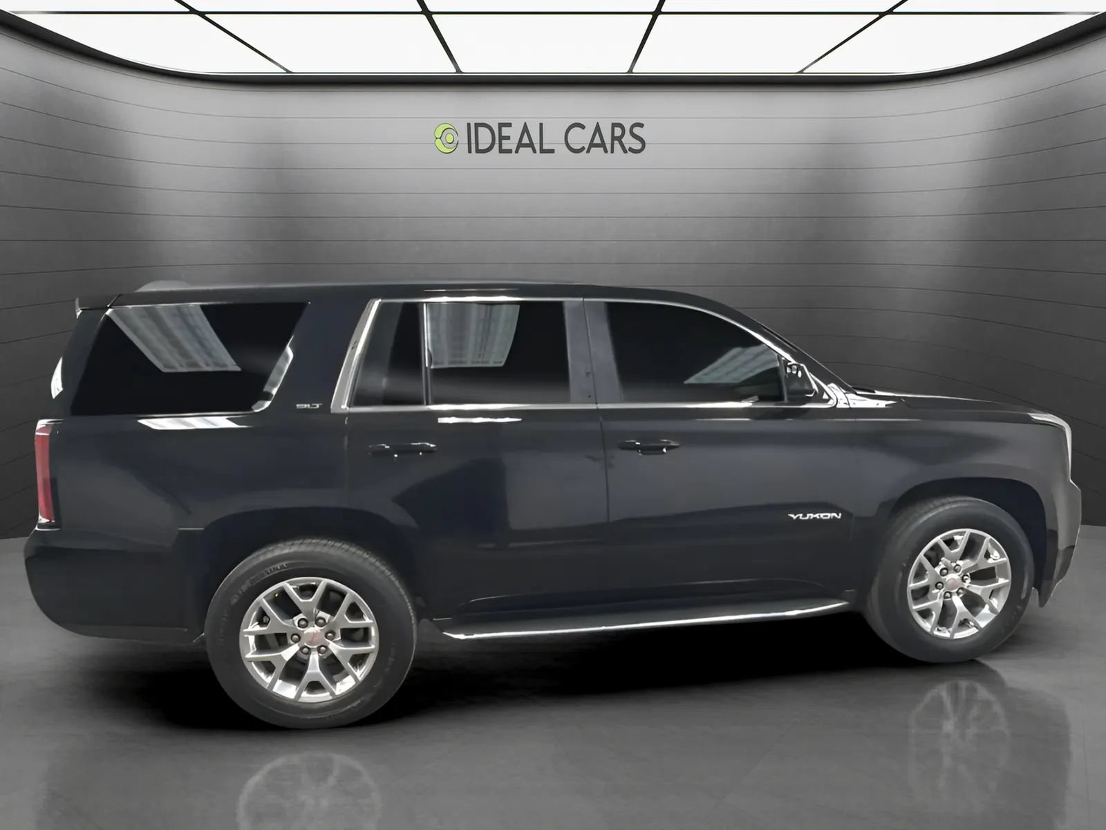 Used 2018 GMC Yukon SLT w/ Open Road Package AWD/4WD image 4