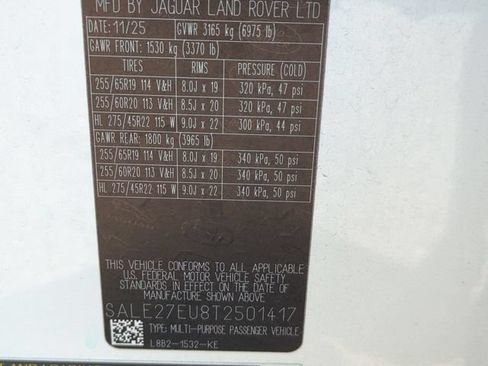 Used 2026 Land Rover Defender 110 X-Dynamic SE AWD/4WD image 22