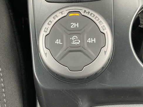 Used 2025 Ford Bronco 4-Door image 38