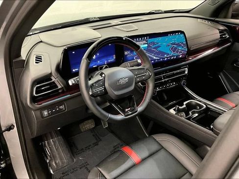 Used 2026 Chevrolet Traverse RS AWD/4WD image 16