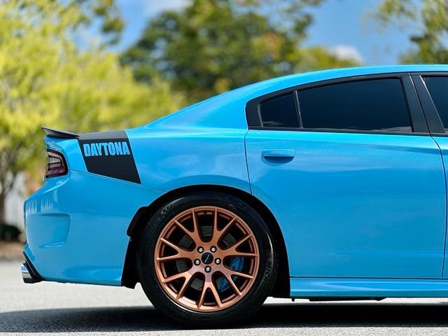 Used 2018 Dodge Charger R/T RWD image 5
