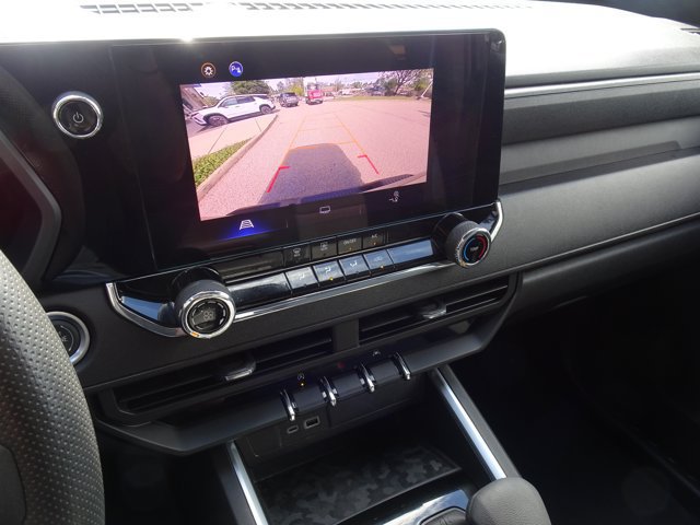 Used 2023 Chevrolet Colorado Trail Boss w/ Advanced Trailering Package AWD/4WD image 19