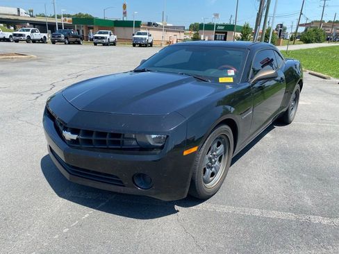 Used 2013 Chevrolet Camaro LS RWD image 3