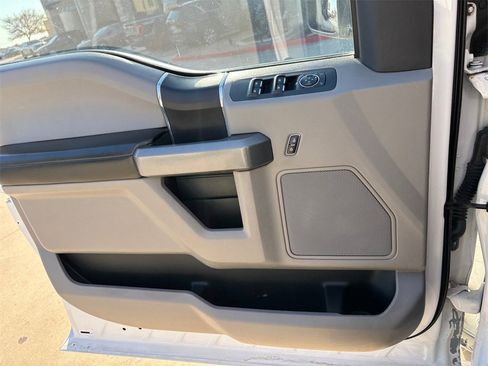 Used 2017 Ford F150 XLT w/ Trailer Tow Package image 20