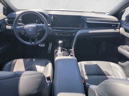 Used 2025 Toyota Camry XSE FWD image 18