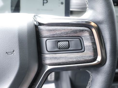 Used 2022 Rivian R1S Launch Edition AWD/4WD image 16