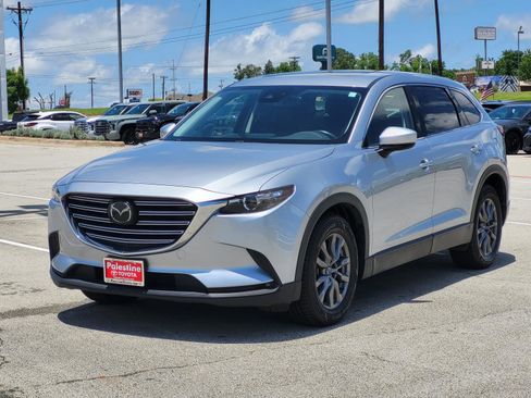 Used 2023 MAZDA CX-9 Touring image 3